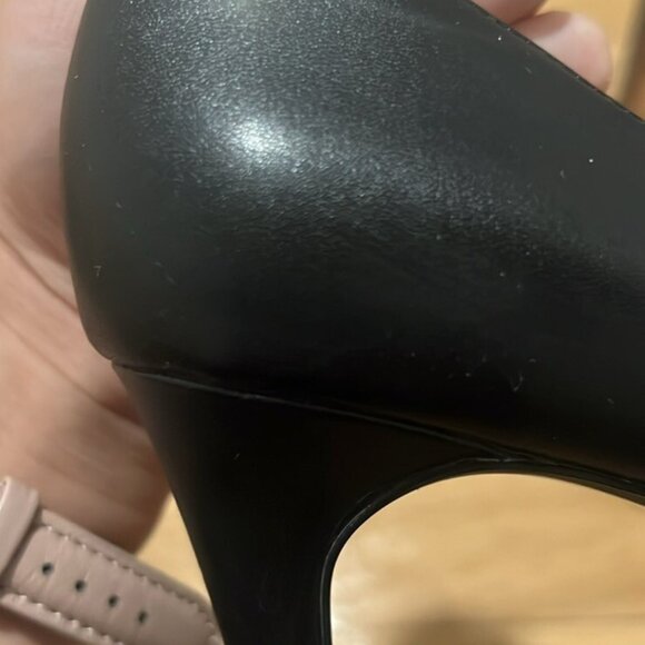Calvin Klein Black Pump Woman Shoes - Picture 7 of 7